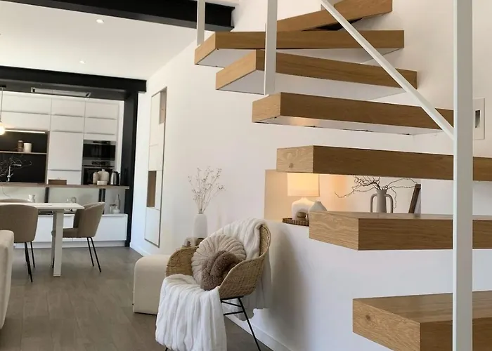 Maison Cosy En Centre-Ville, 8 Voyageurs Апартаменты *