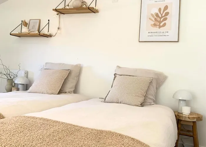 Апартаменты Maison Cosy En Centre-Ville, 8 Voyageurs *