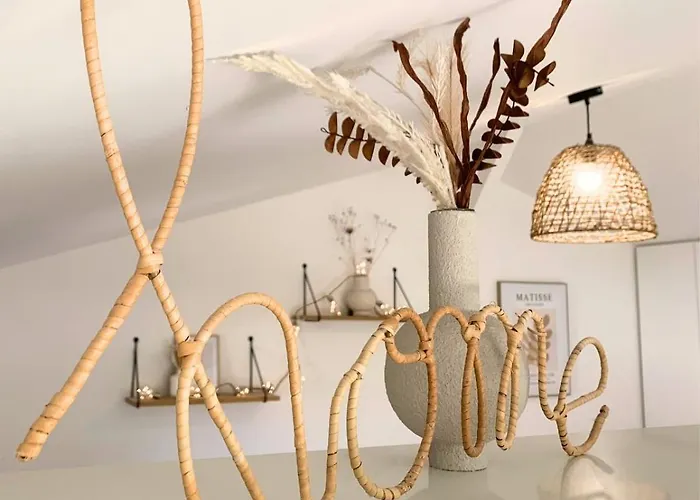 Апартаменты Maison Cosy En Centre-Ville, 8 Voyageurs Beaupreau-en-Mauges